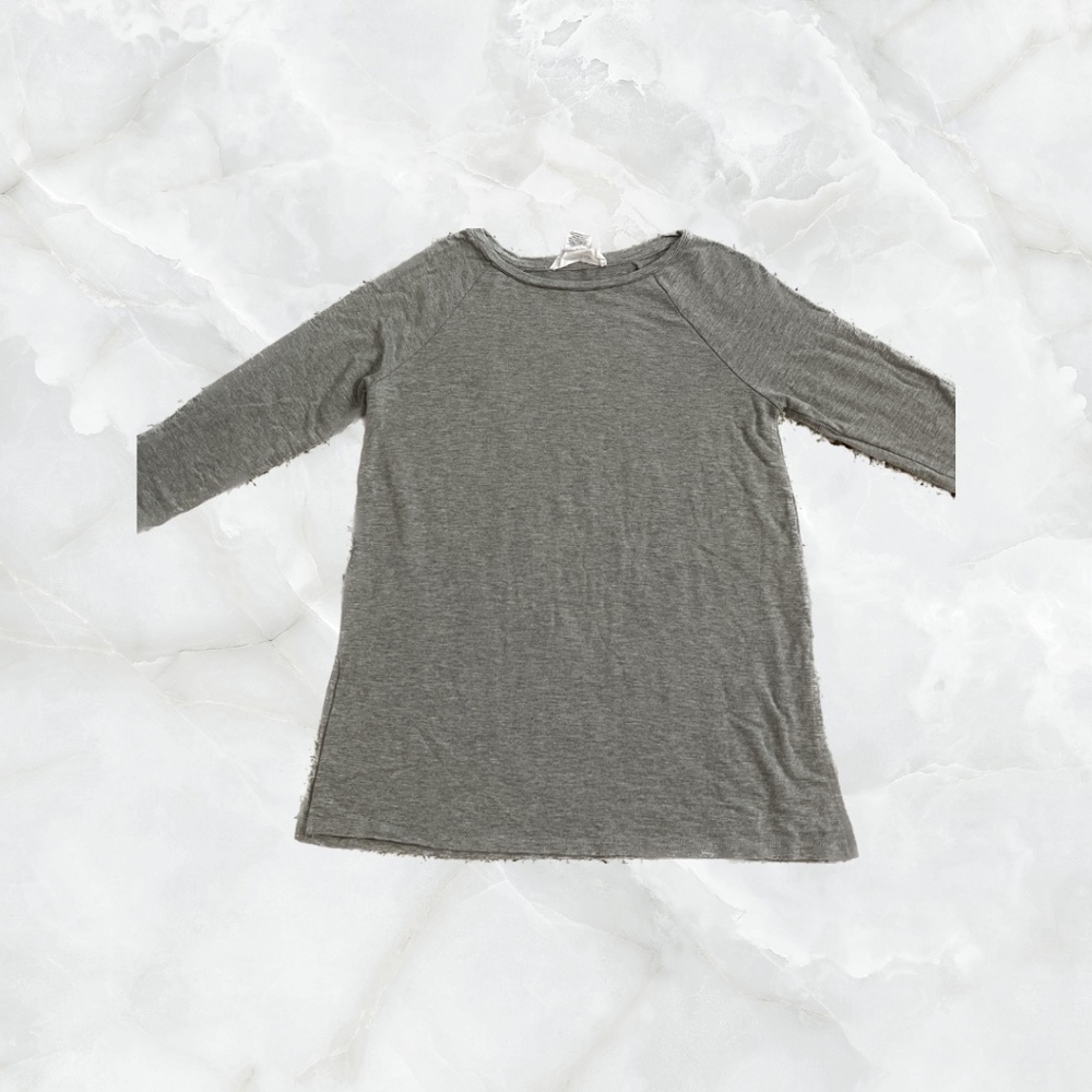 Soft Gray Long Sleeve Top with Slits on the Waist